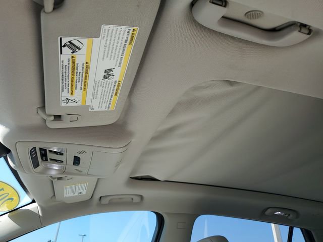 Used 2019 GMC Terrain Denali w/ Advanced Safety Package image 32