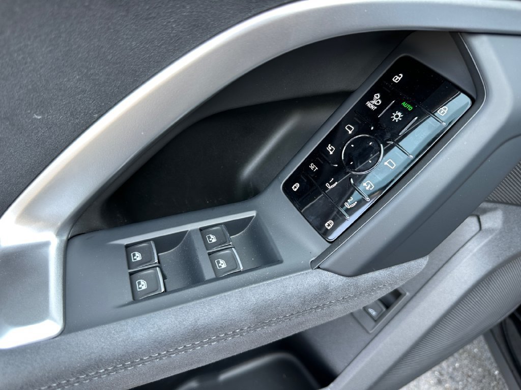 New 2026 Audi SQ5 Premium Plus AWD/4WD image 26