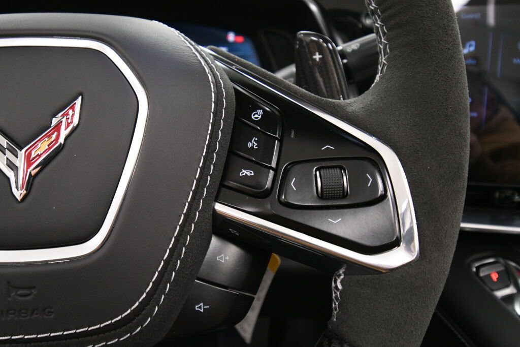 Used 2024 Chevrolet Corvette Z06 RWD image 27