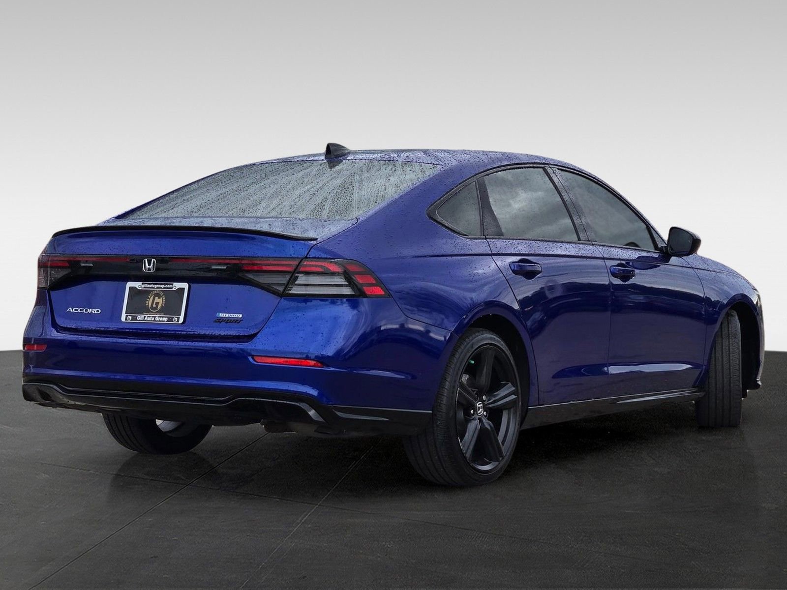 Used 2024 Honda Accord Sport image 4