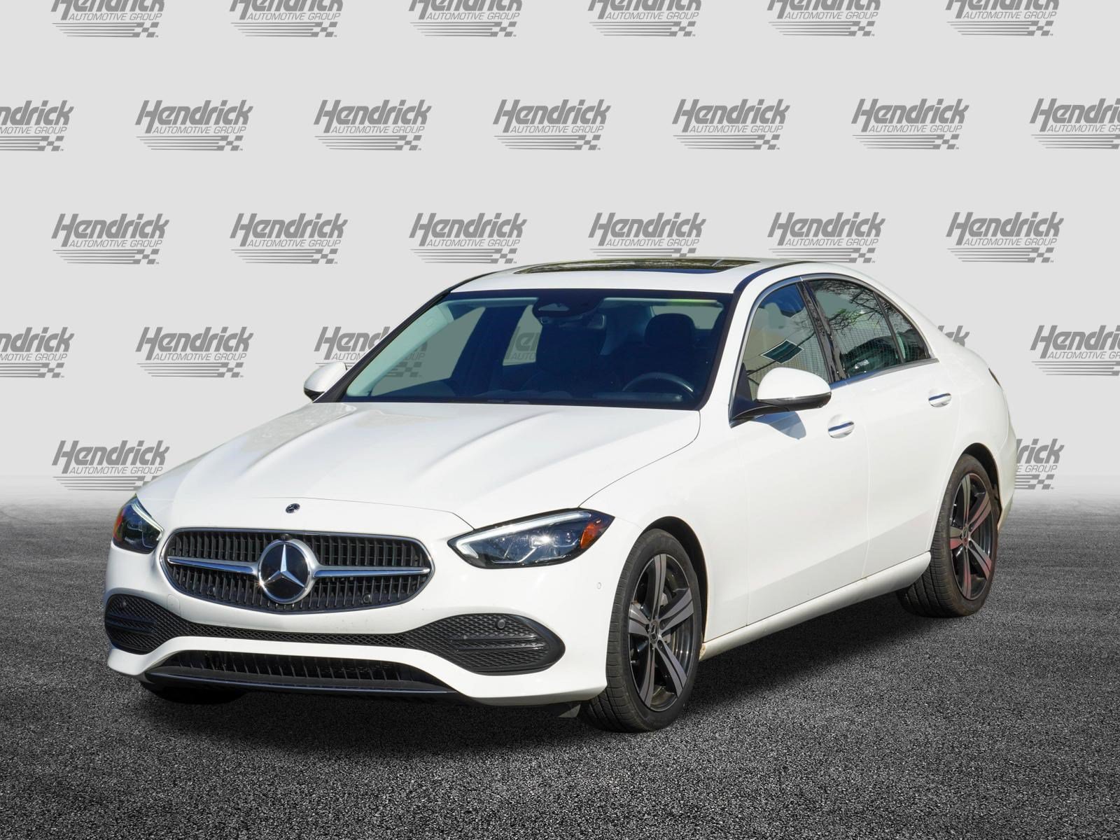 Used 2022 Mercedes-Benz C 300 Sedan image 5