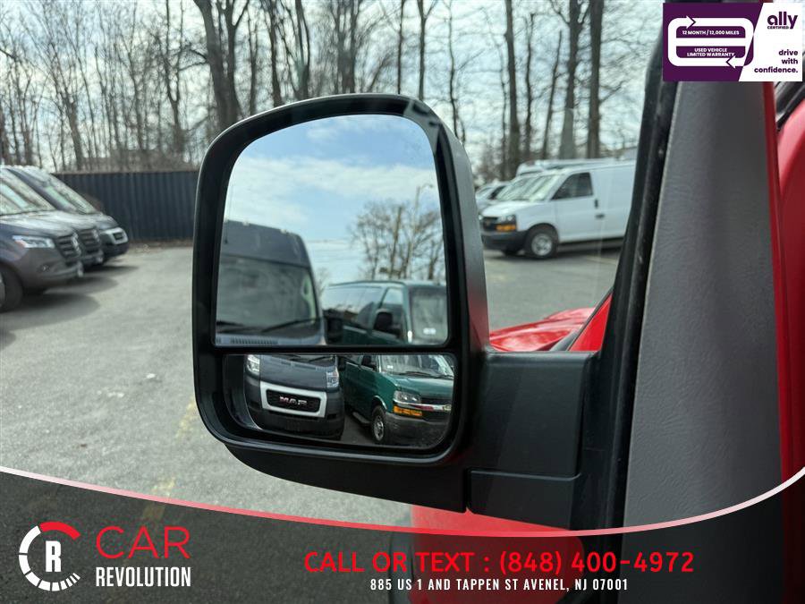 Used 2020 Chevrolet Express 3500 LS image 23