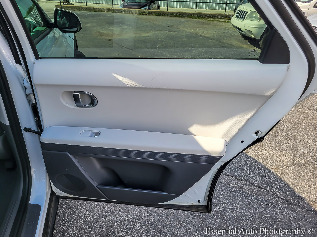 Used 2024 Hyundai Ioniq 5 SEL RWD image 31