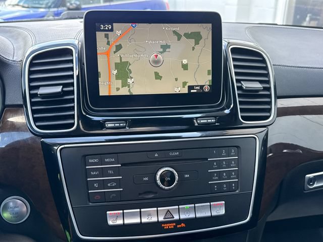 Used 2018 Mercedes-Benz GLS 450 4MATIC image 33