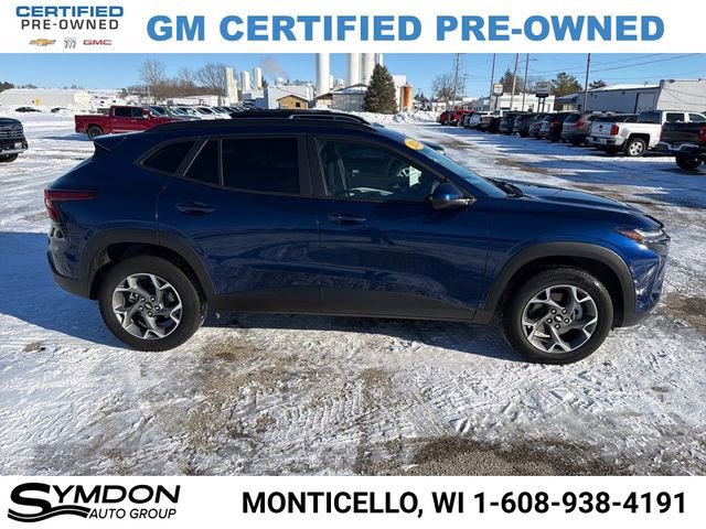 Certified 2024 Chevrolet Trax LT w/ Driver Confidence Package image 2