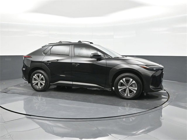 Used 2024 Toyota bZ4X XLE image 17