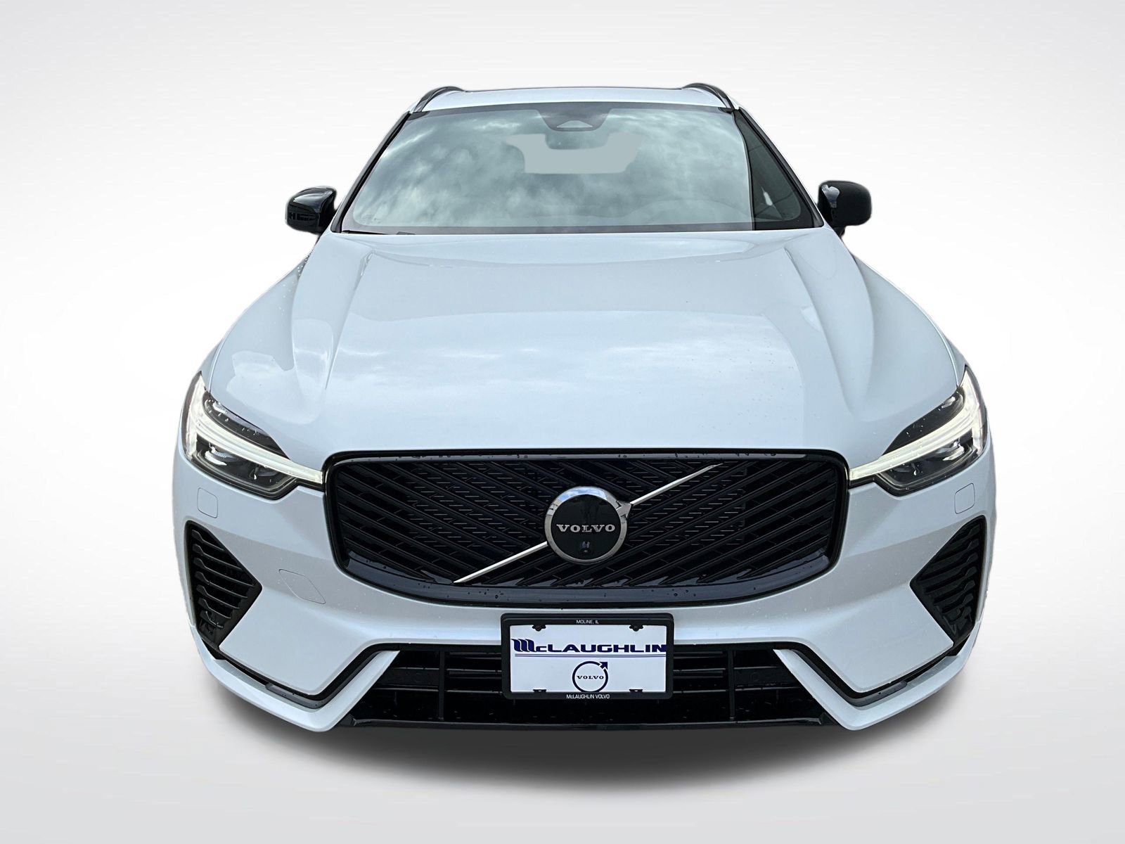 New 2026 Volvo XC60 T8 Plus w/ Climate Package AWD/4WD image 8