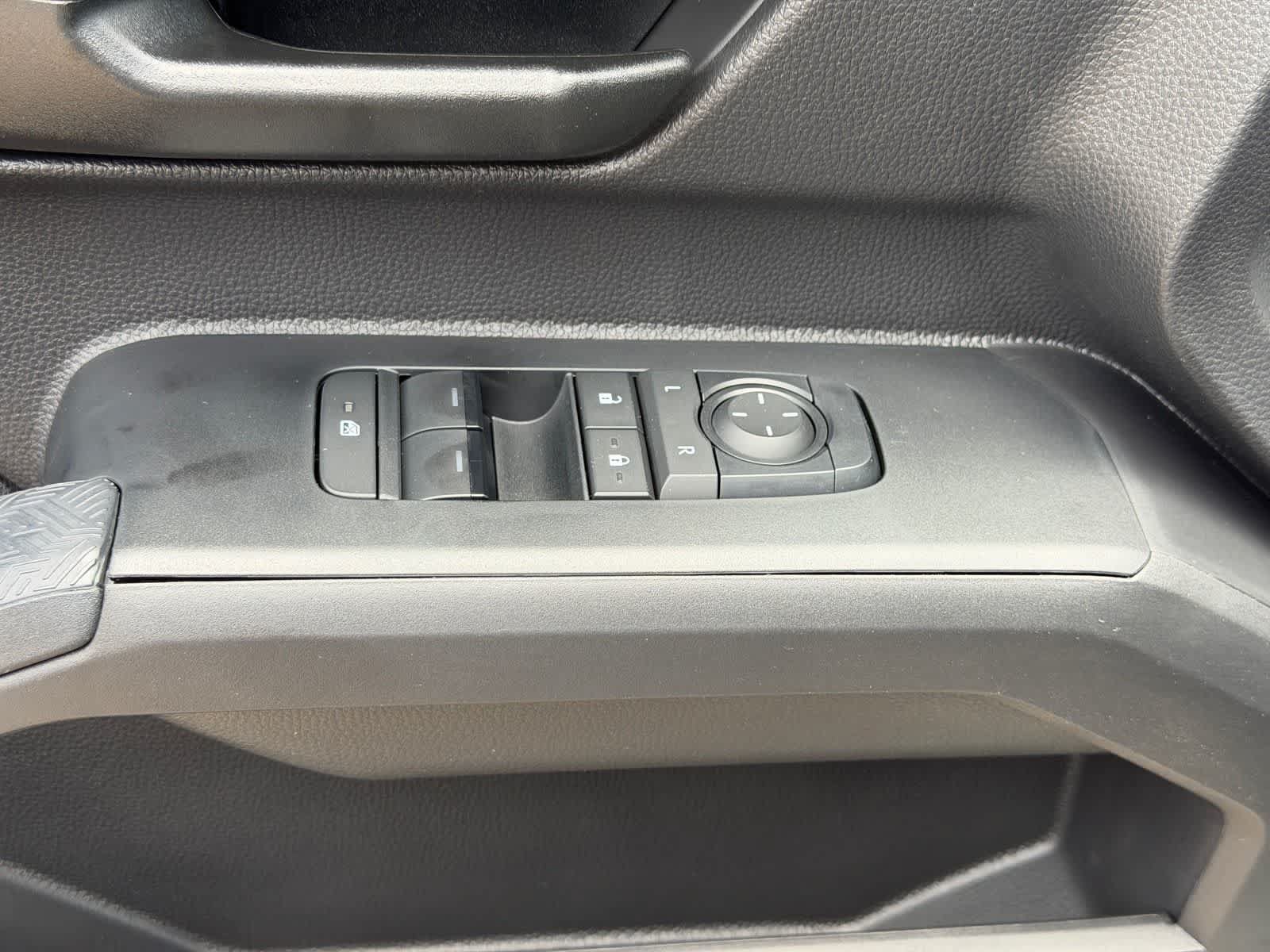 Certified 2026 Toyota Tacoma SR5 RWD image 18