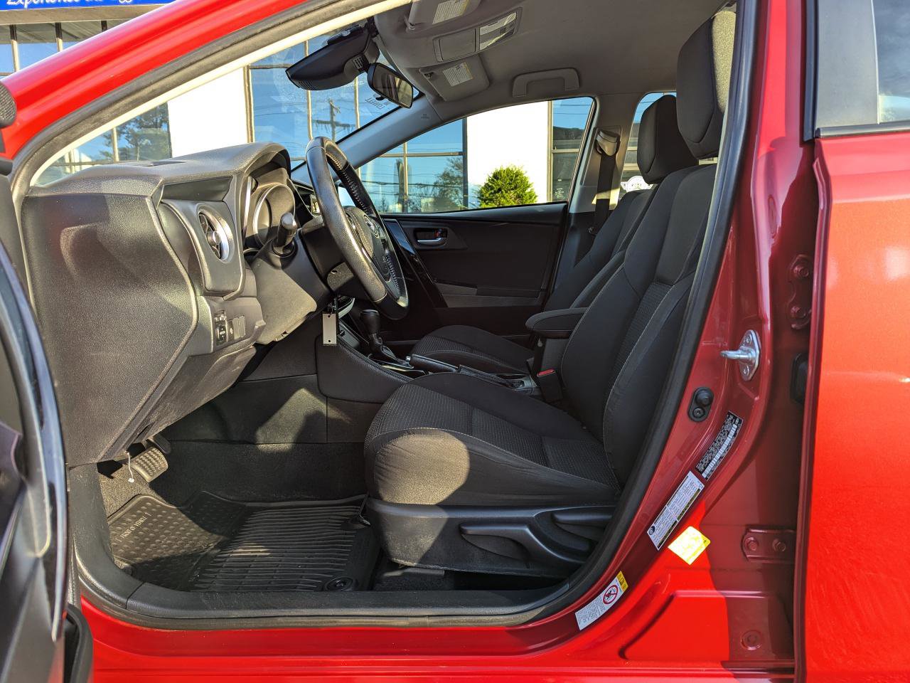 Used 2018 Toyota Corolla iM w/ All-Weather Mat Package FWD image 11