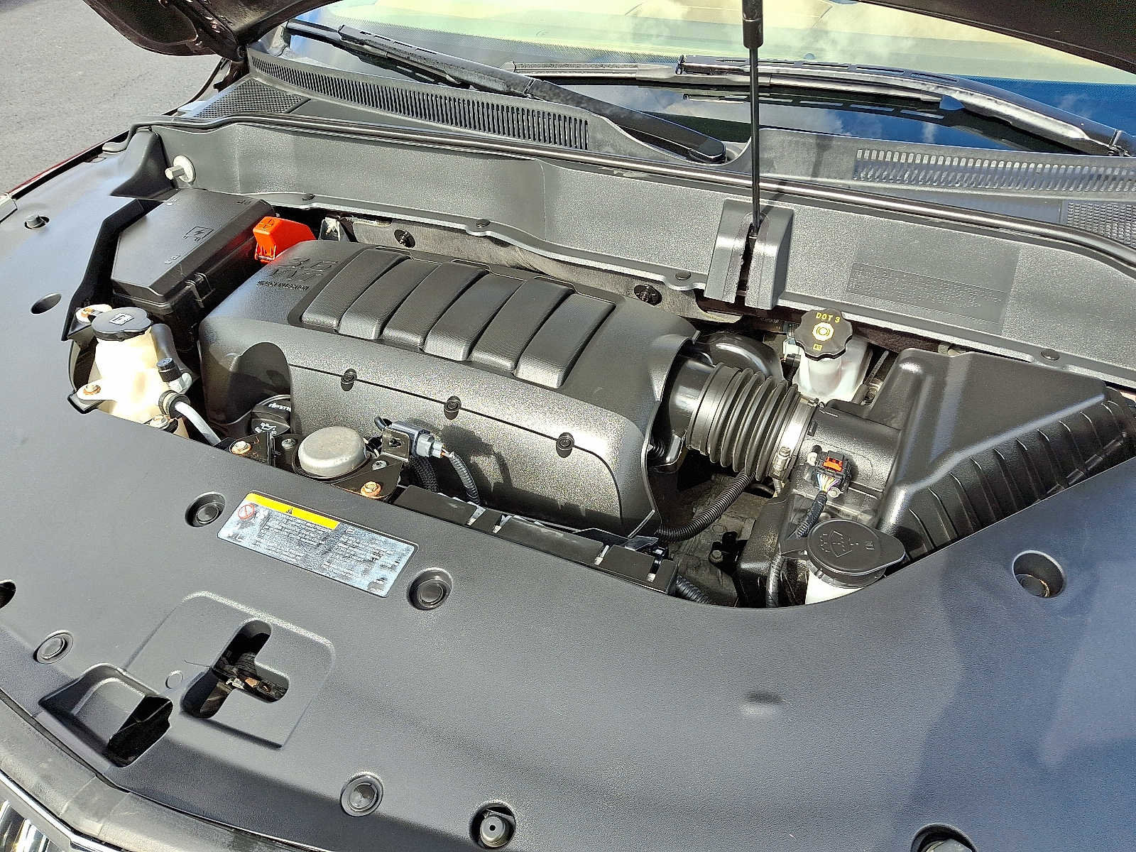 Used 2017 Buick Enclave Leather image 26