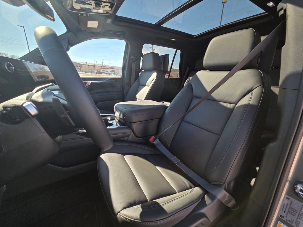 New 2026 Chevrolet Tahoe Z71 w/ Z71 Off-Road Package image 13