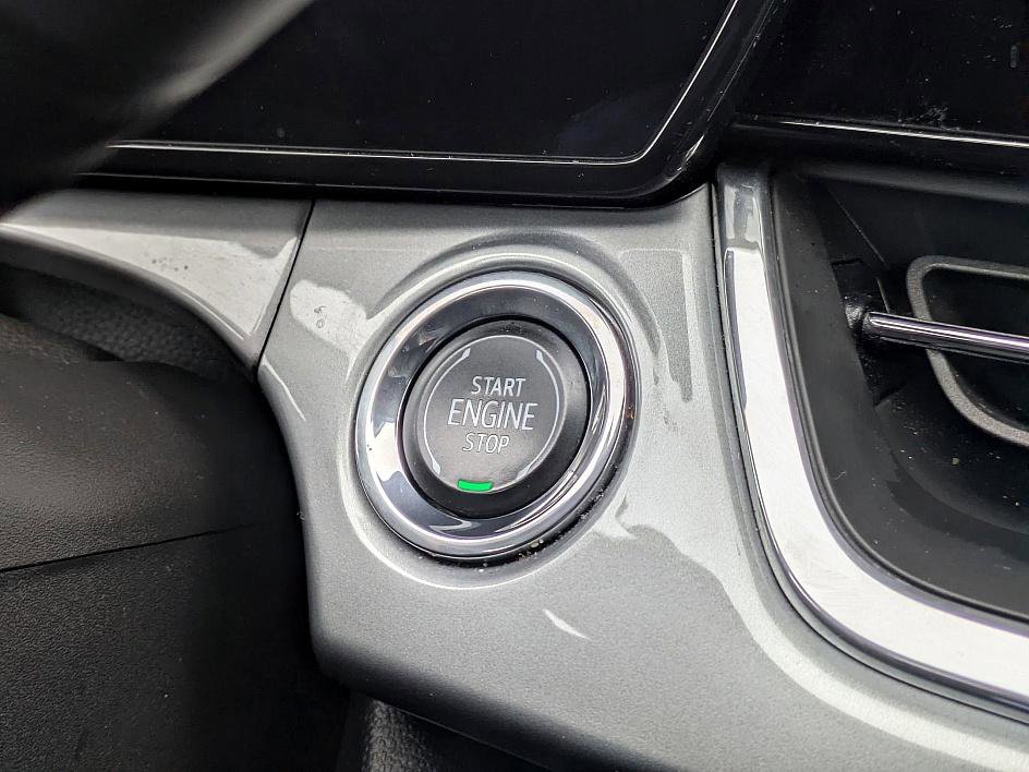 Used 2025 Chevrolet Trax LT image 22