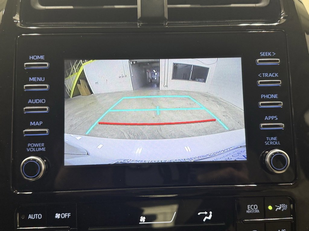 Used 2020 Toyota Prius XLE image 23