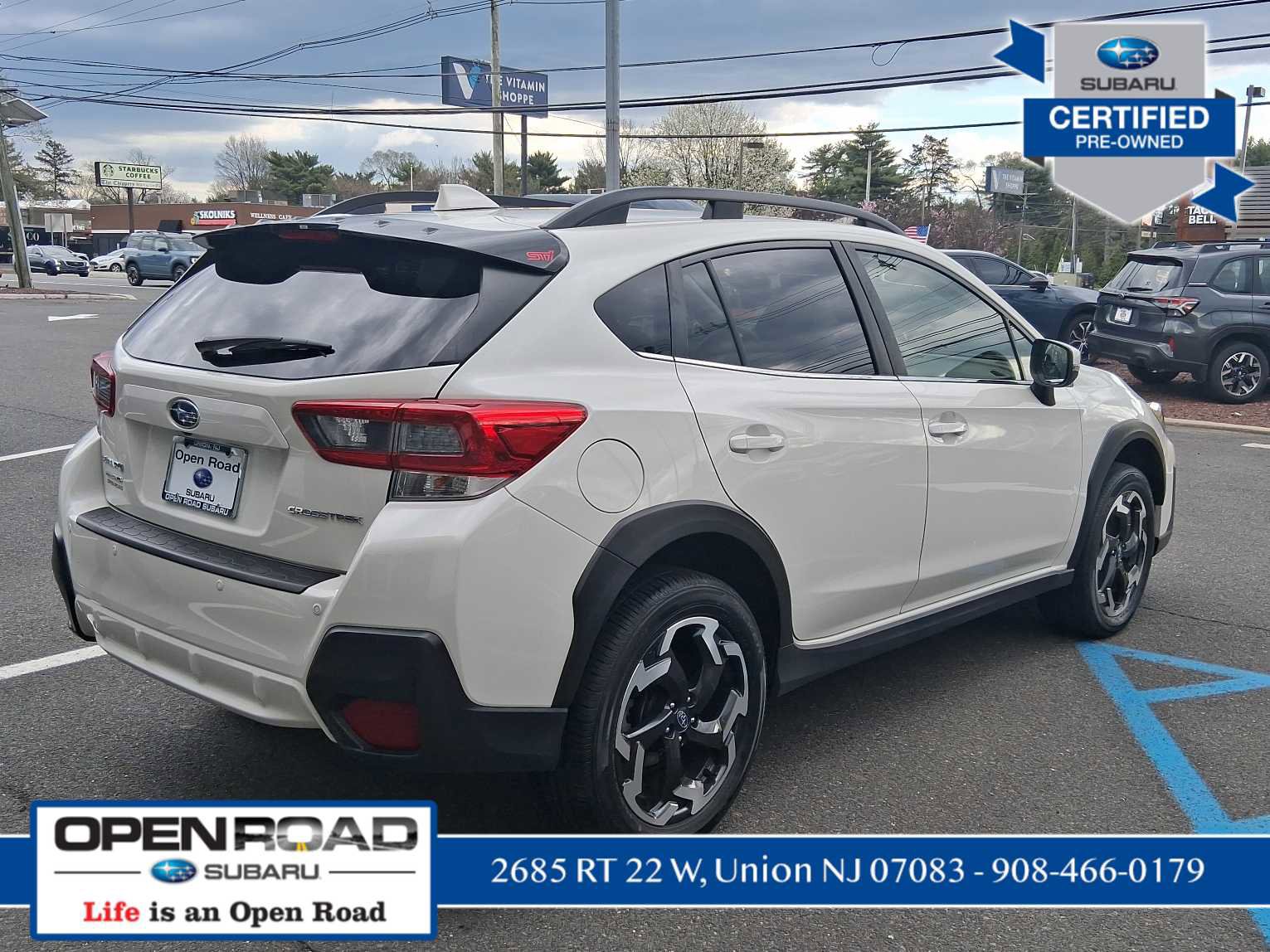 Used 2023 Subaru Crosstrek 2.5i Limited w/ Moonroof Package image 7