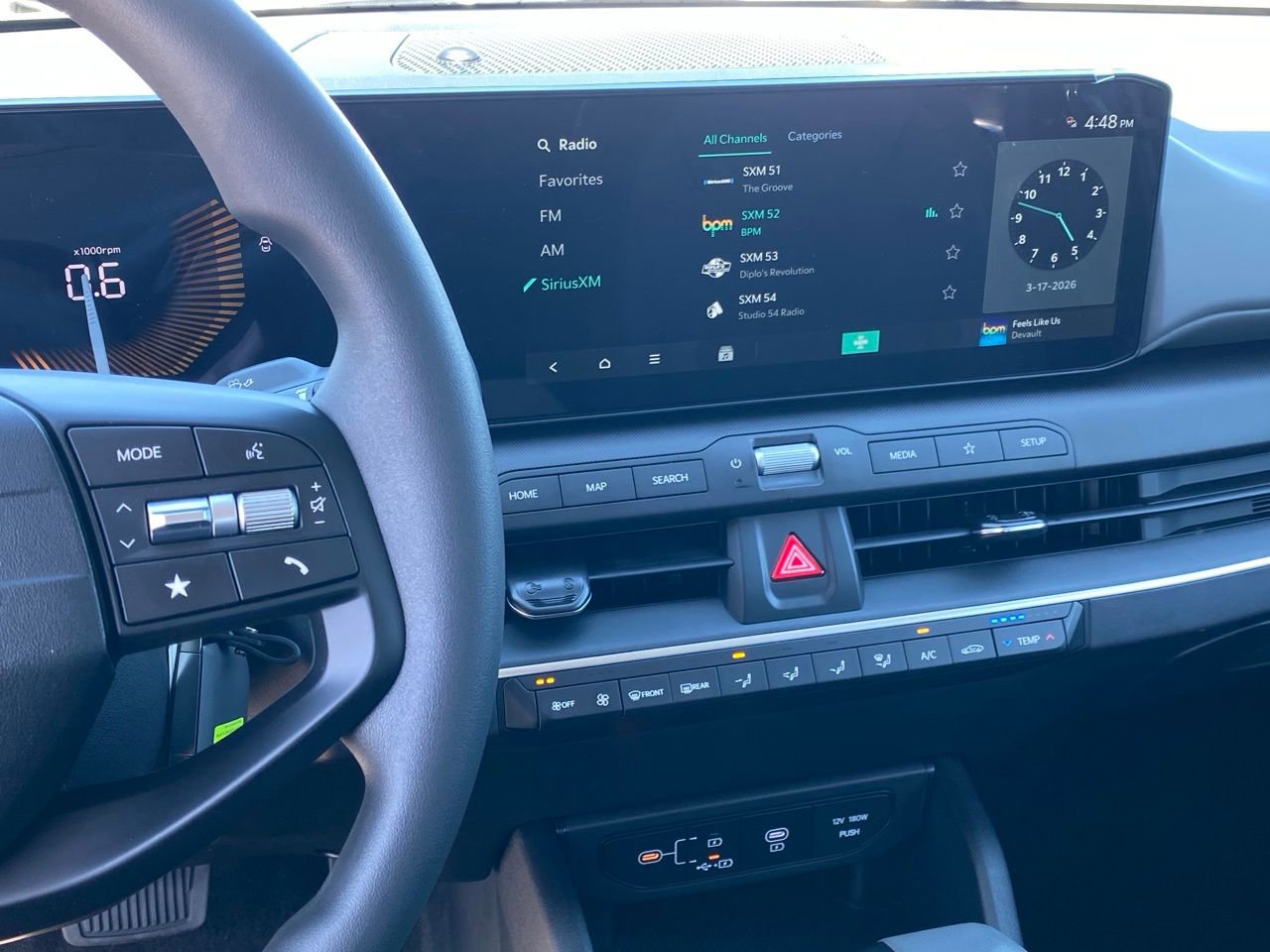 New 2026 Kia K4 LXS image 19