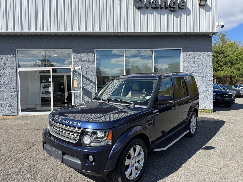 Used 2016 Land Rover LR4 HSE AWD/4WD image 2