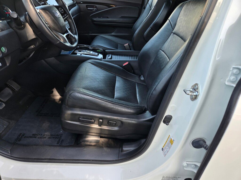 Certified 2019 Honda Passport Touring image 21