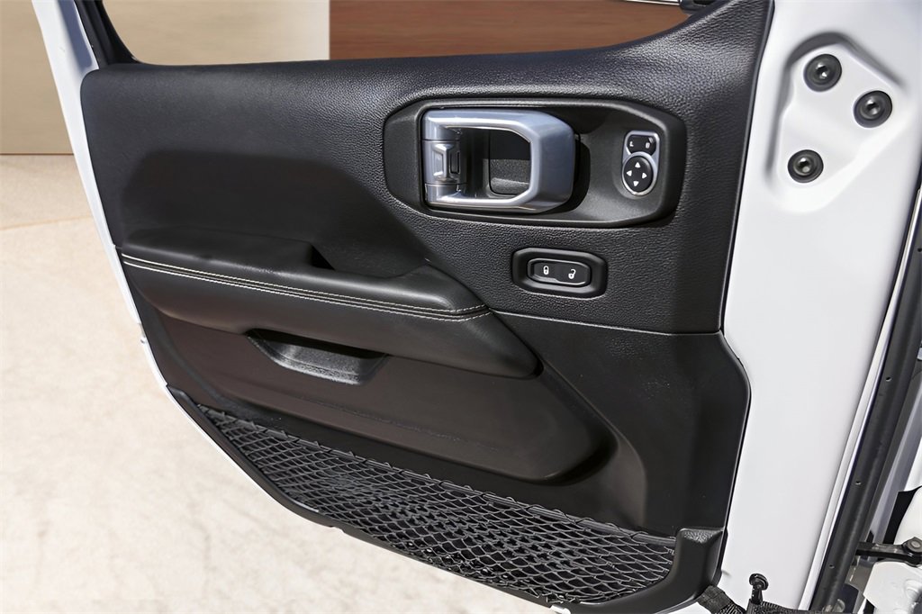 Used 2021 Jeep Wrangler Unlimited Rubicon image 23