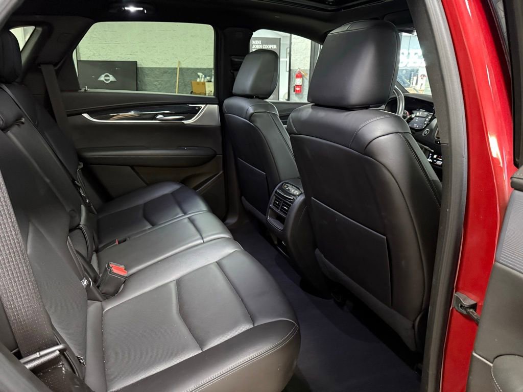 Used 2023 Cadillac XT5 Premium Luxury image 38