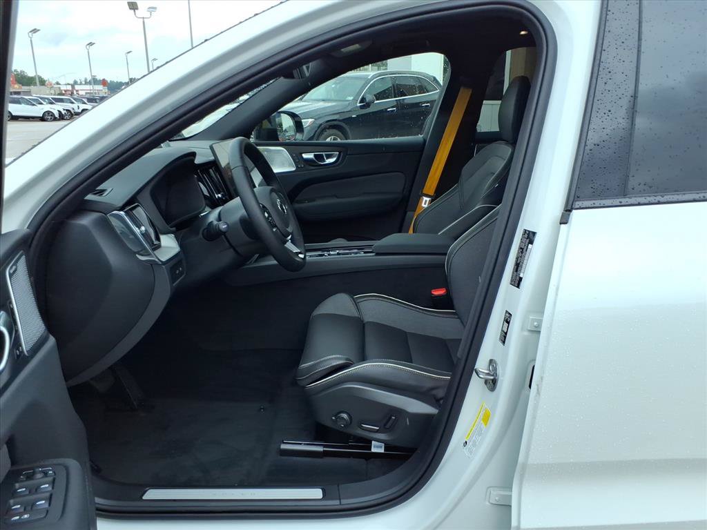 New 2026 Volvo XC60 T8 Polestar AWD/4WD image 11