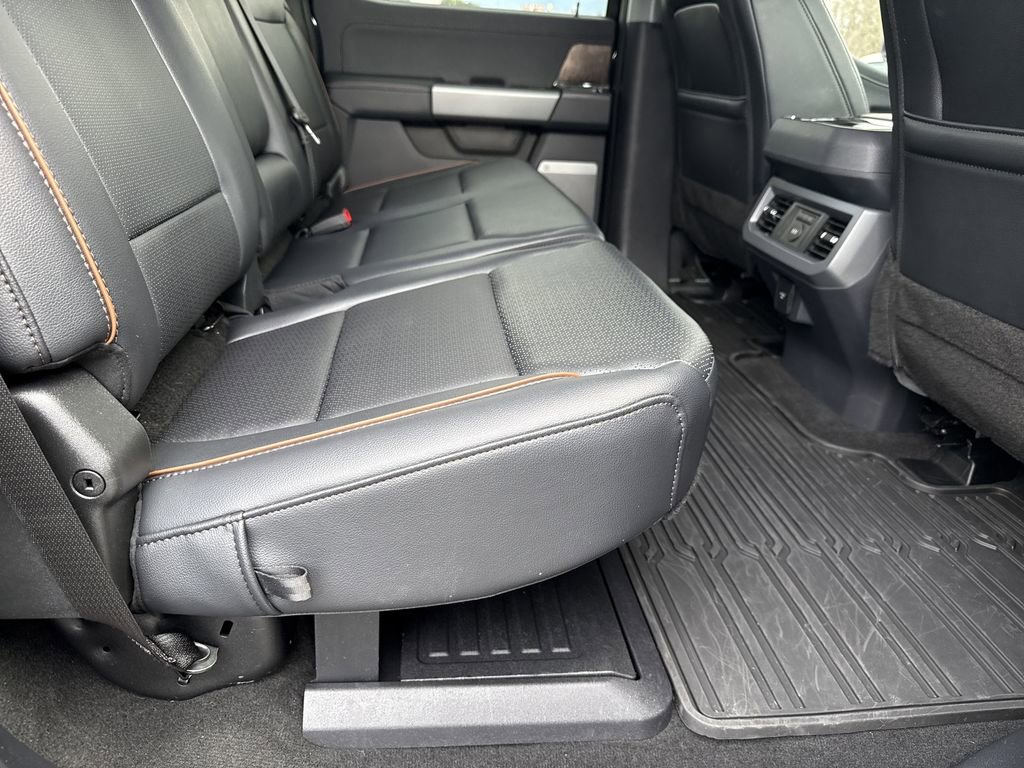 Used 2026 Ford F350 Lariat w/ Lariat Ultimate Package image 15