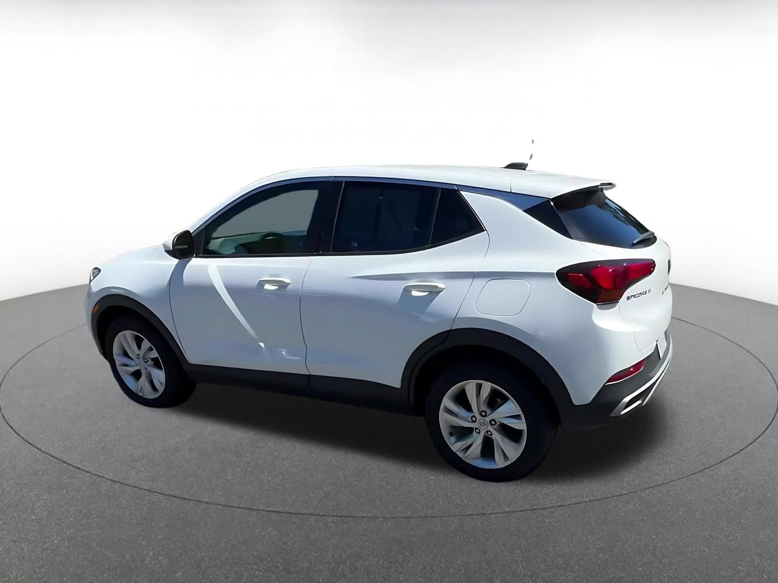 Used 2025 Buick Encore GX Preferred FWD image 10