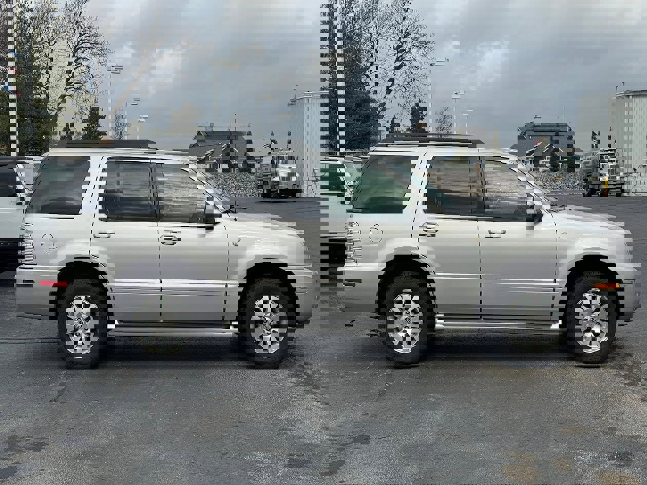 Used 2006 Mercury Mountaineer Luxury image 4