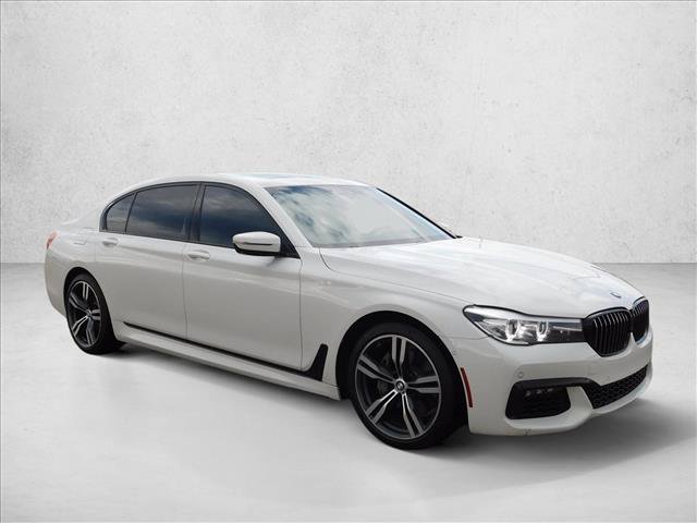 Used 2018 BMW 740i RWD image 6