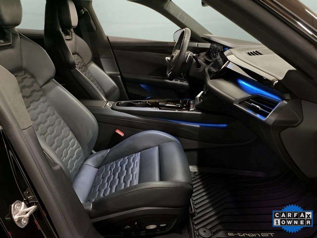 Used 2023 Audi RS e-tron GT w/ Carbon Performance Package image 84