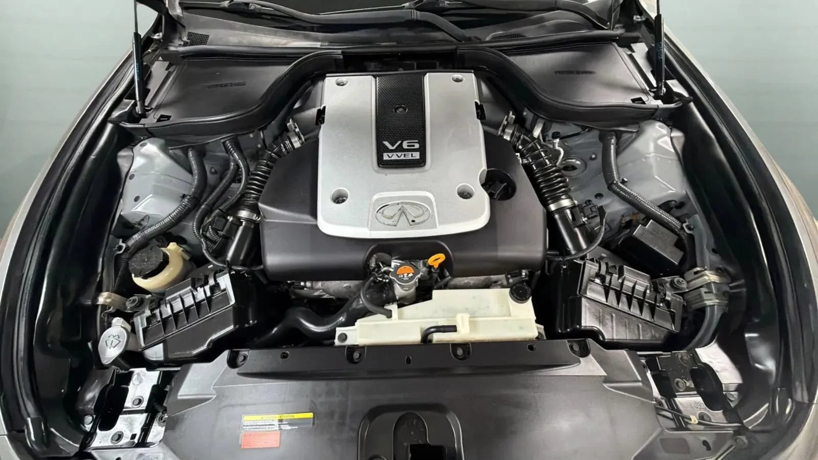 Used 2011 INFINITI G37 Journey w/ Premium Pkg RWD image 23
