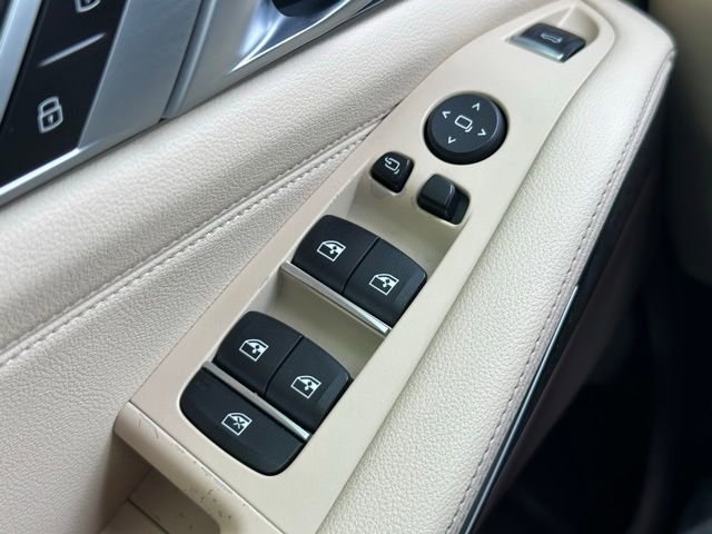 Used 2019 BMW X5 xDrive40i w/ Premium Package AWD/4WD image 24