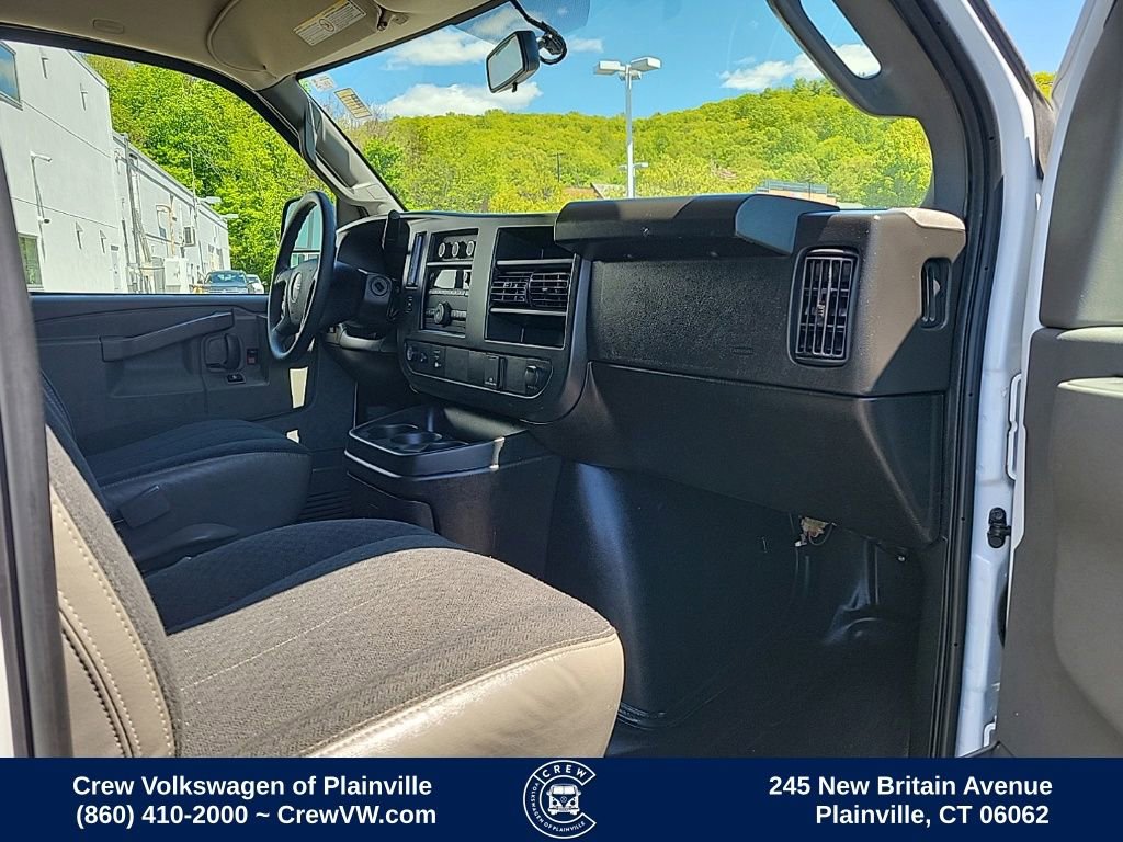 Used 2024 GMC Savana 2500 w/ Driver Convenience Package RWD image 40