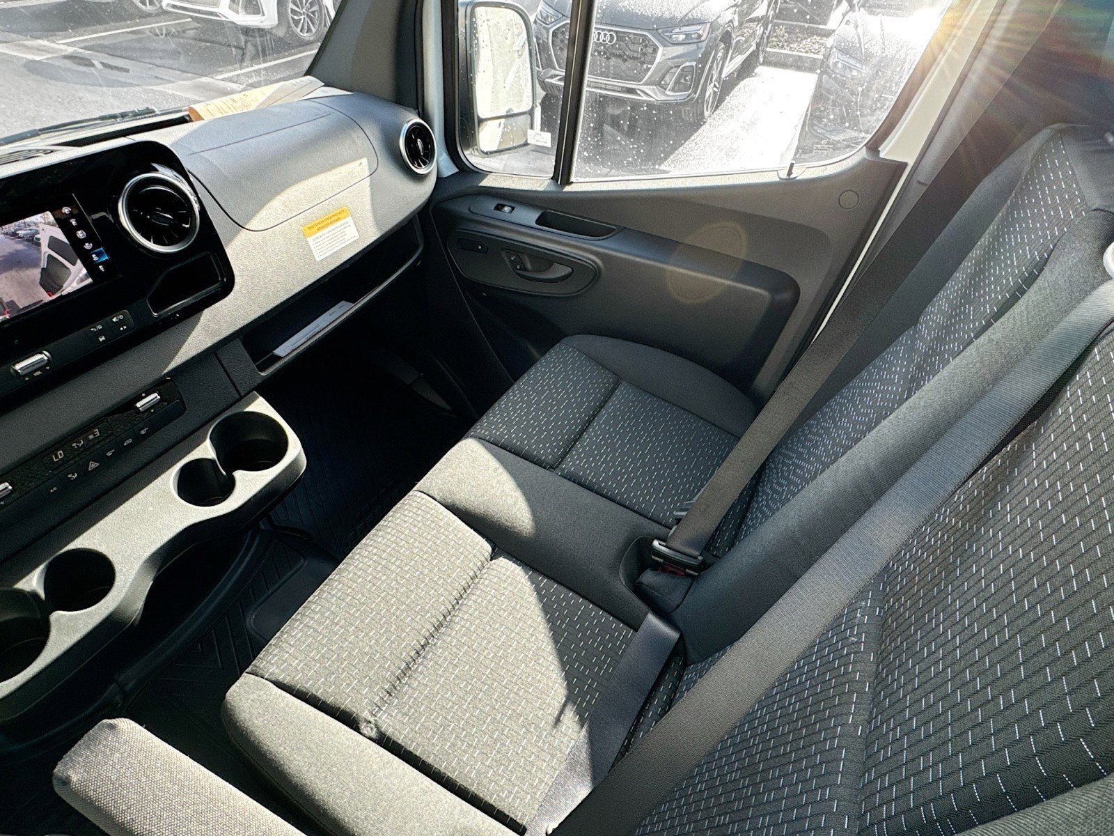 New 2024 Mercedes-Benz Sprinter 2500 image 22