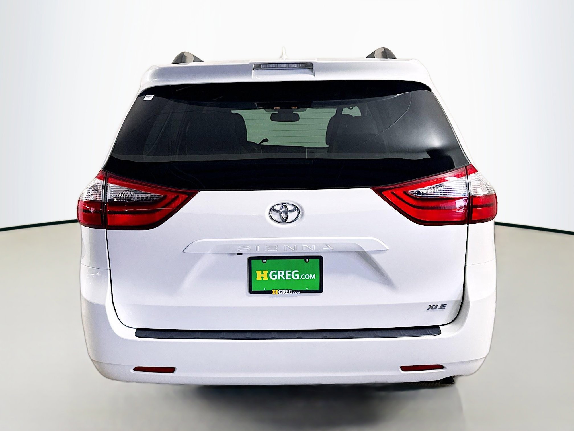 Used 2020 Toyota Sienna XLE FWD image 8