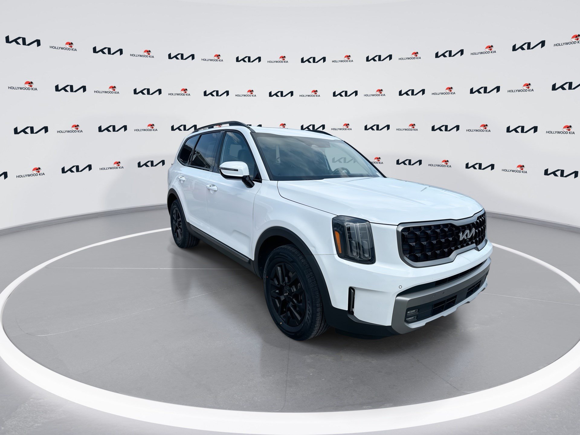 Used 2023 Kia Telluride SX X-Pro AWD/4WD image 2
