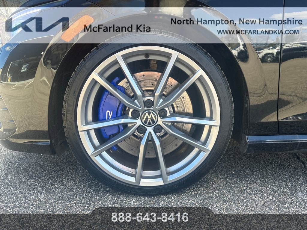 Used 2024 Volkswagen Golf R AWD/4WD image 27