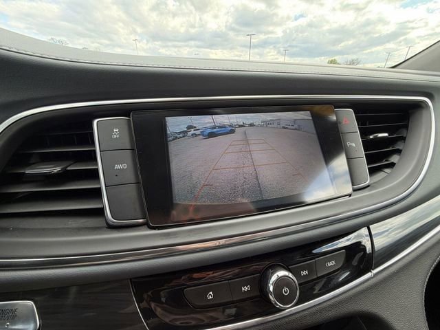 Used 2019 Buick Enclave Essence AWD/4WD image 19