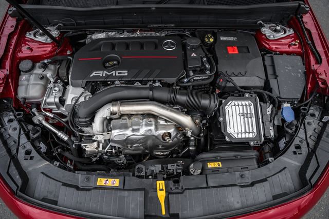 New 2026 Mercedes-Benz GLB 35 AMG 4MATIC image 21