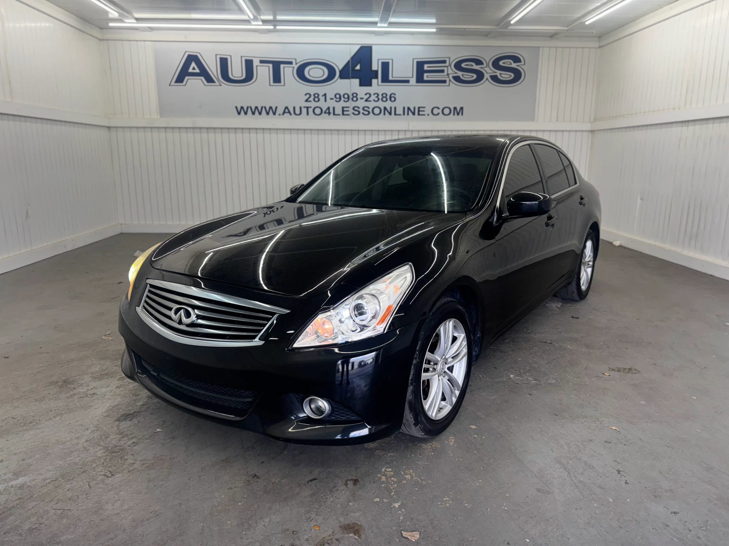 Used 2013 INFINITI G37 x Sedan w/ Premium Pkg