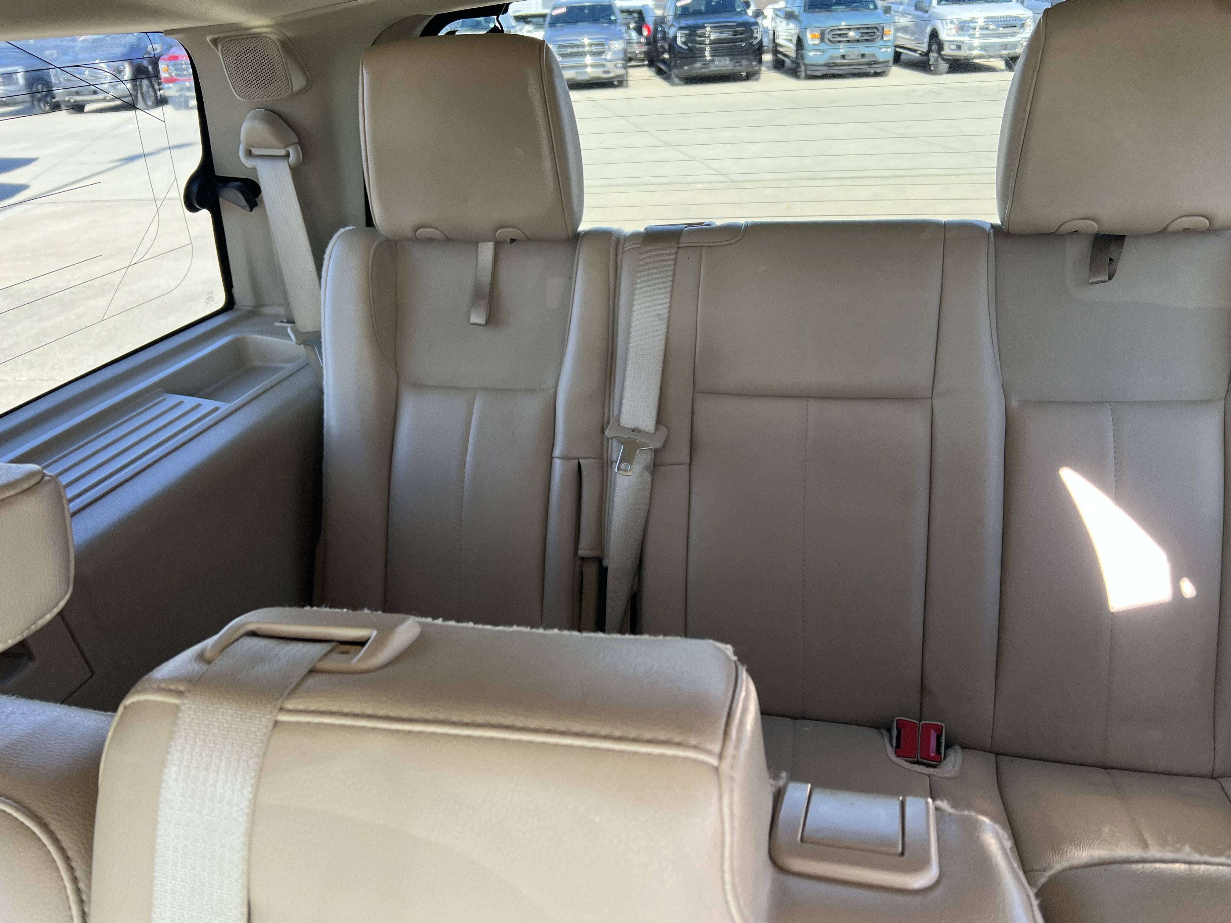 Used 2015 Ford Expedition Limited w/ Equipment Group 301A image 20