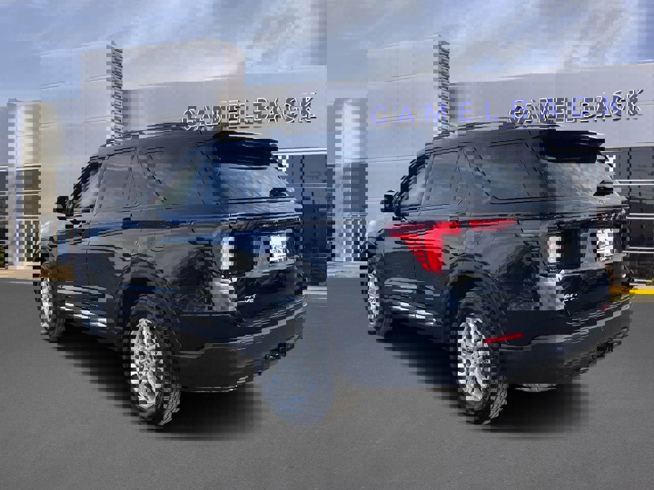 Certified 2025 Ford Explorer Active image 4