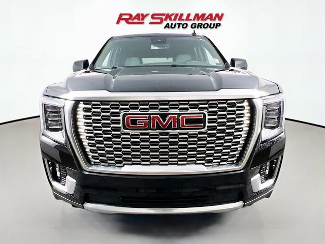 Used 2023 GMC Yukon Denali image 2