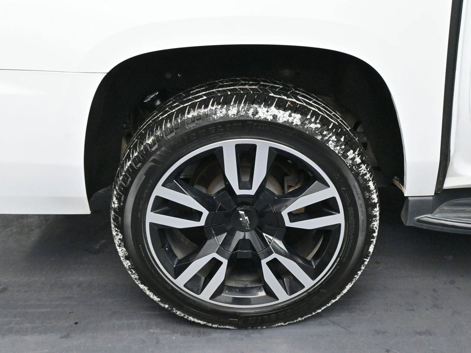 Used 2019 Chevrolet Suburban Premier AWD/4WD image 43