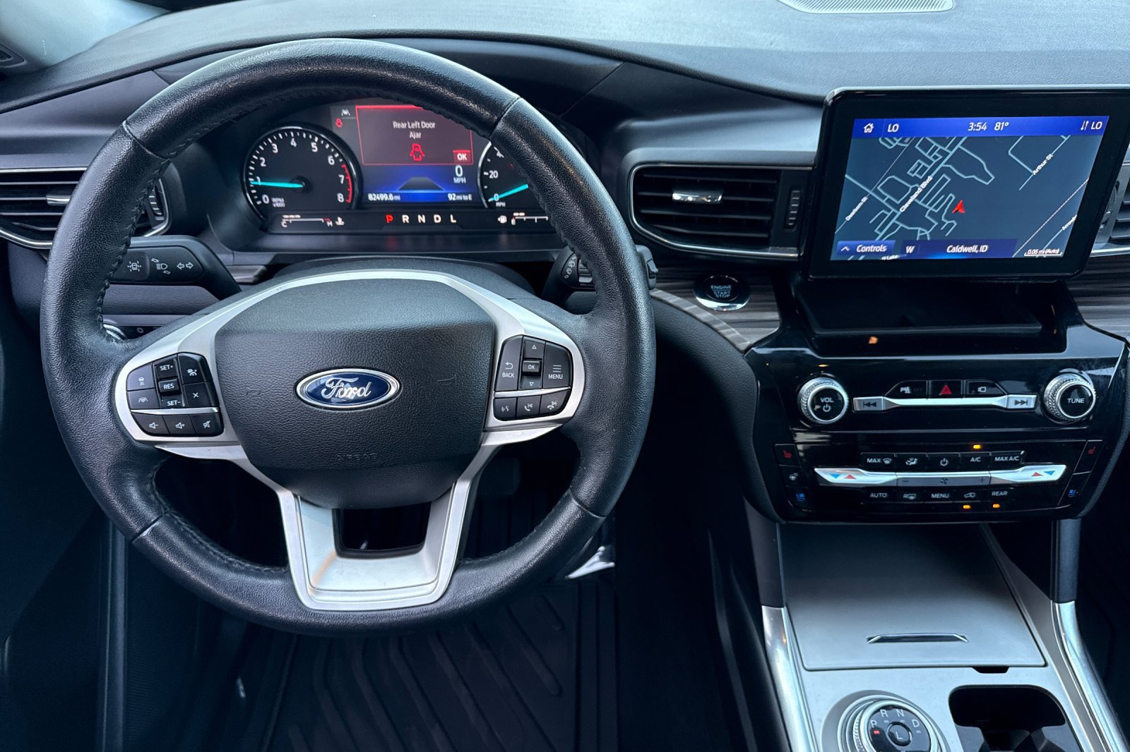 Used 2023 Ford Explorer Limited AWD/4WD image 16