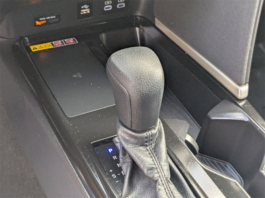 Used 2025 Toyota Camry LE image 17