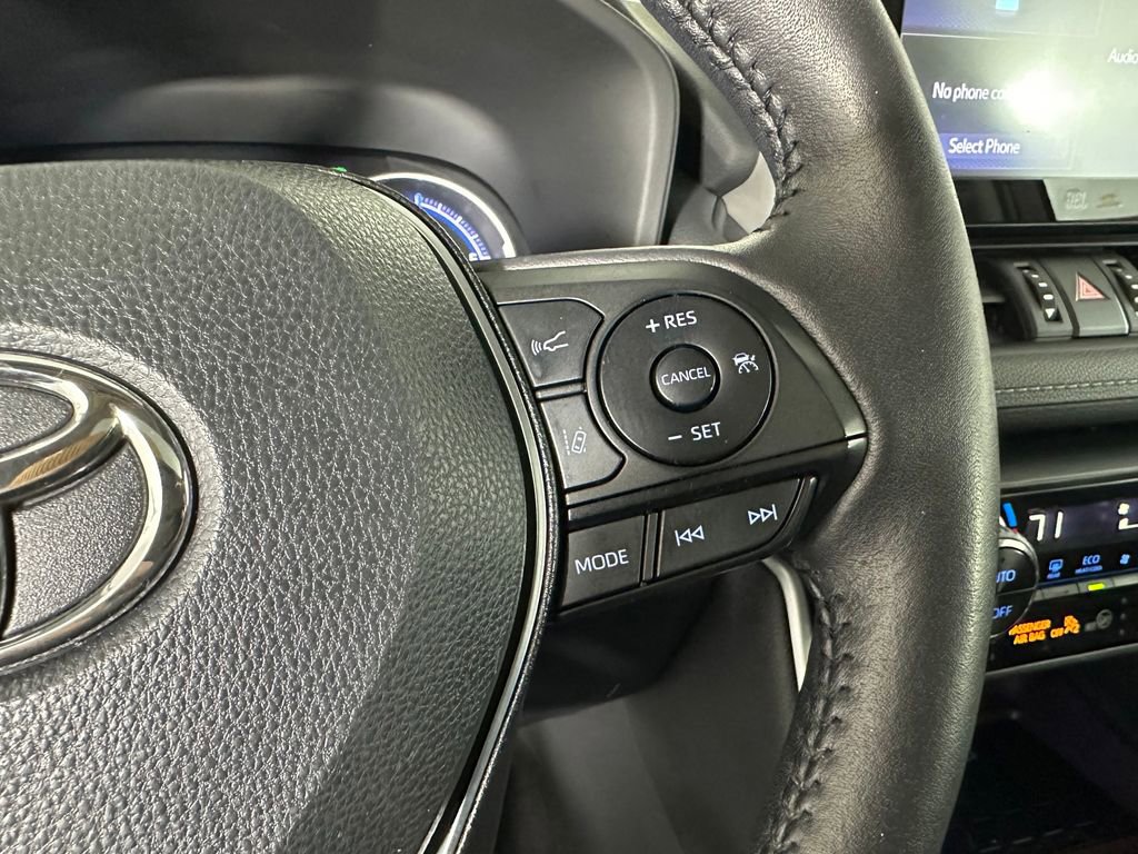 Used 2022 Toyota RAV4 Limited AWD/4WD image 14