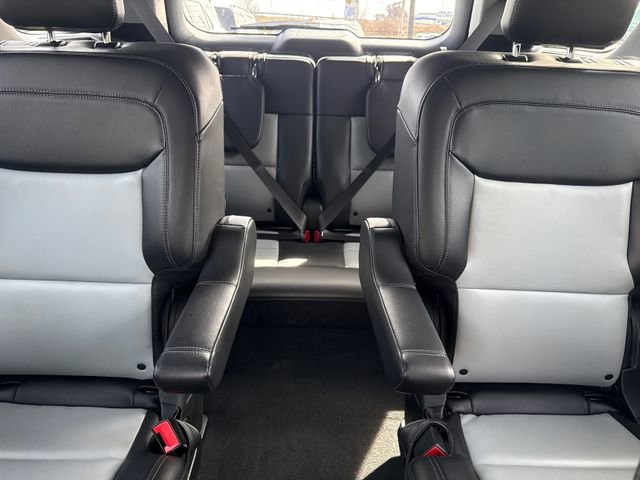 Certified 2022 Ford Explorer XLT w/ Equipment Group 202A image 19