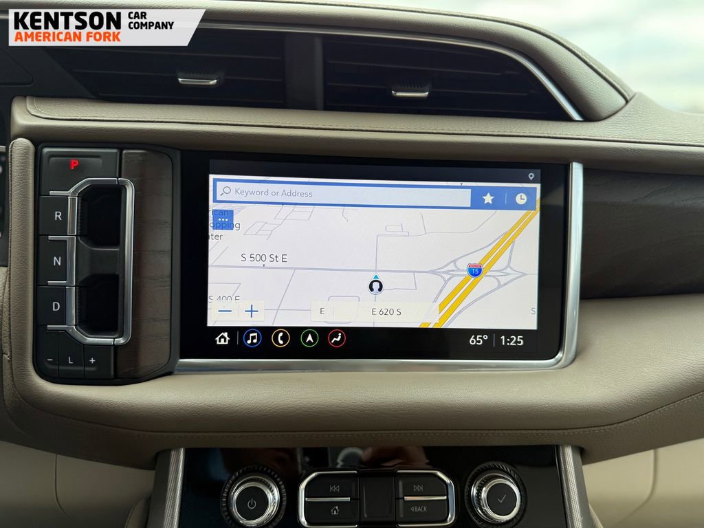 Used 2021 GMC Yukon Denali w/ Denali Premium Package image 28