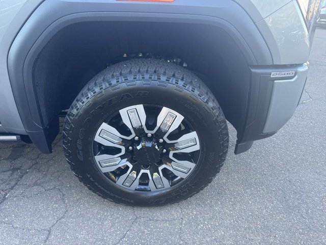 New 2026 GMC Sierra 2500 Denali w/ Denali Reserve Package image 9