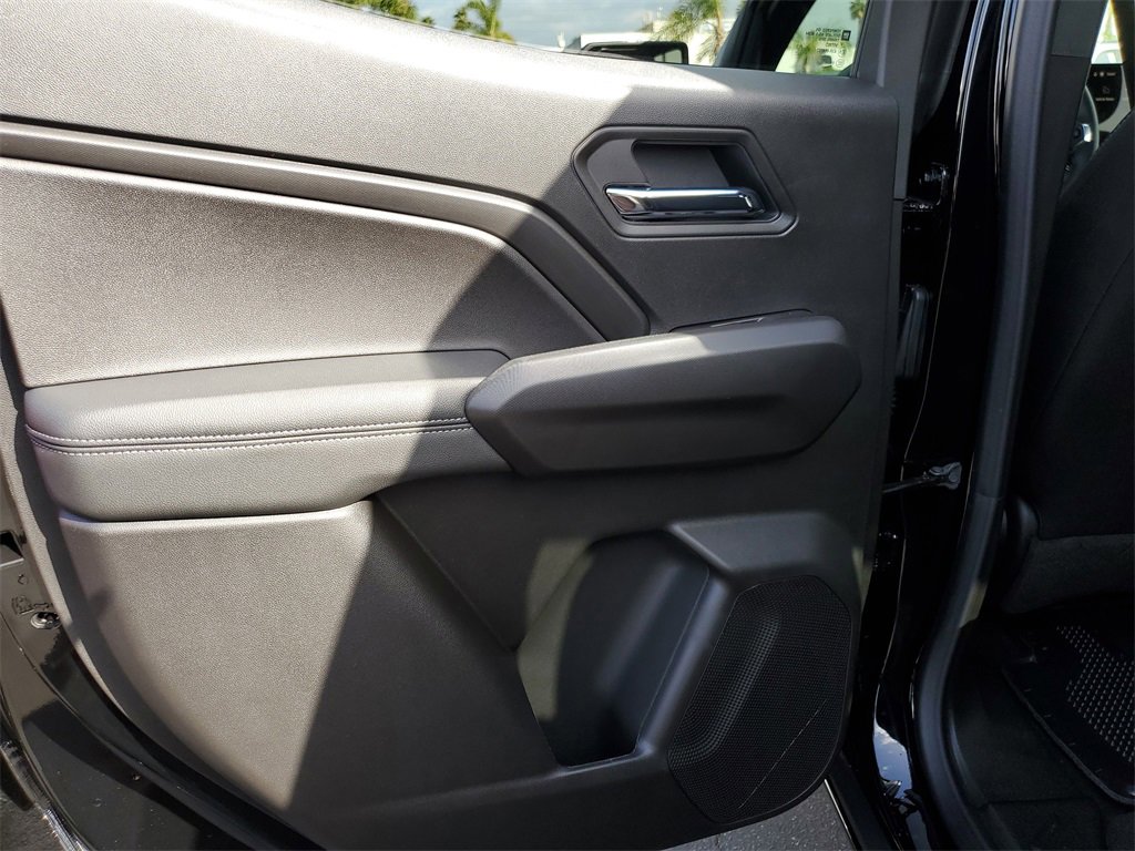 New 2026 GMC Canyon Elevation w/ Convenience Package image 10